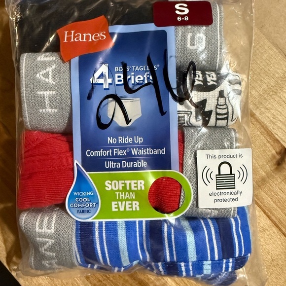 2 packages Hanes Boys' Tagless Briefs - Blue, Gray, White. 4T and size Small. - Picture 4 of 7
